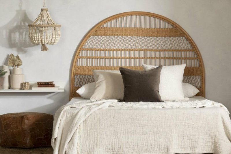 Balka Wall-Mounted Headboard – Horizontal Lines Bedroom